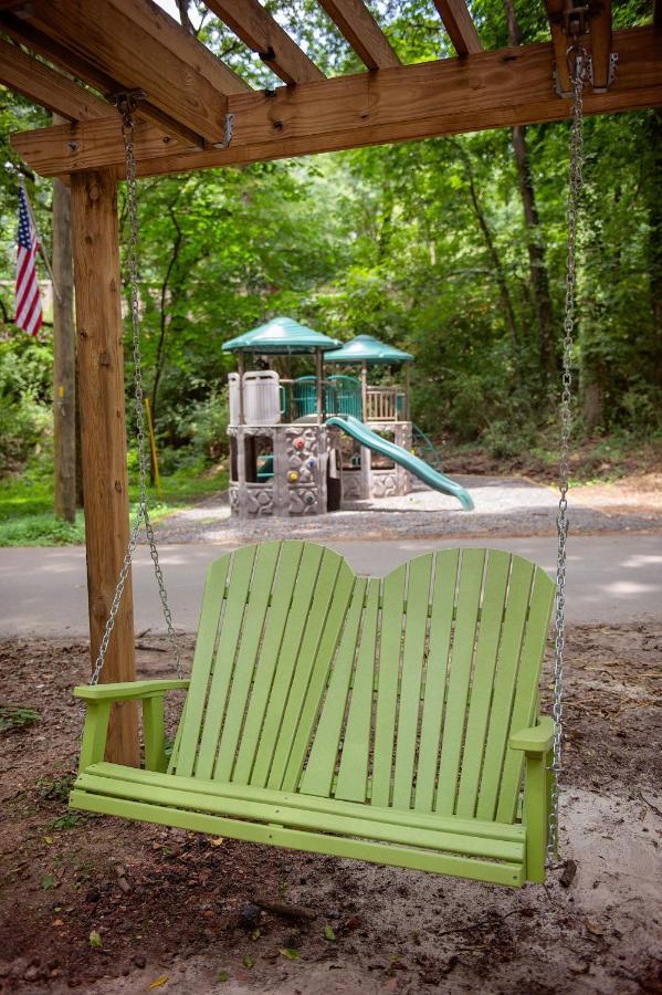 Stefan Cabin Nature-Nested Tiny Home Hot Tub Chattanooga Dış mekan fotoğraf